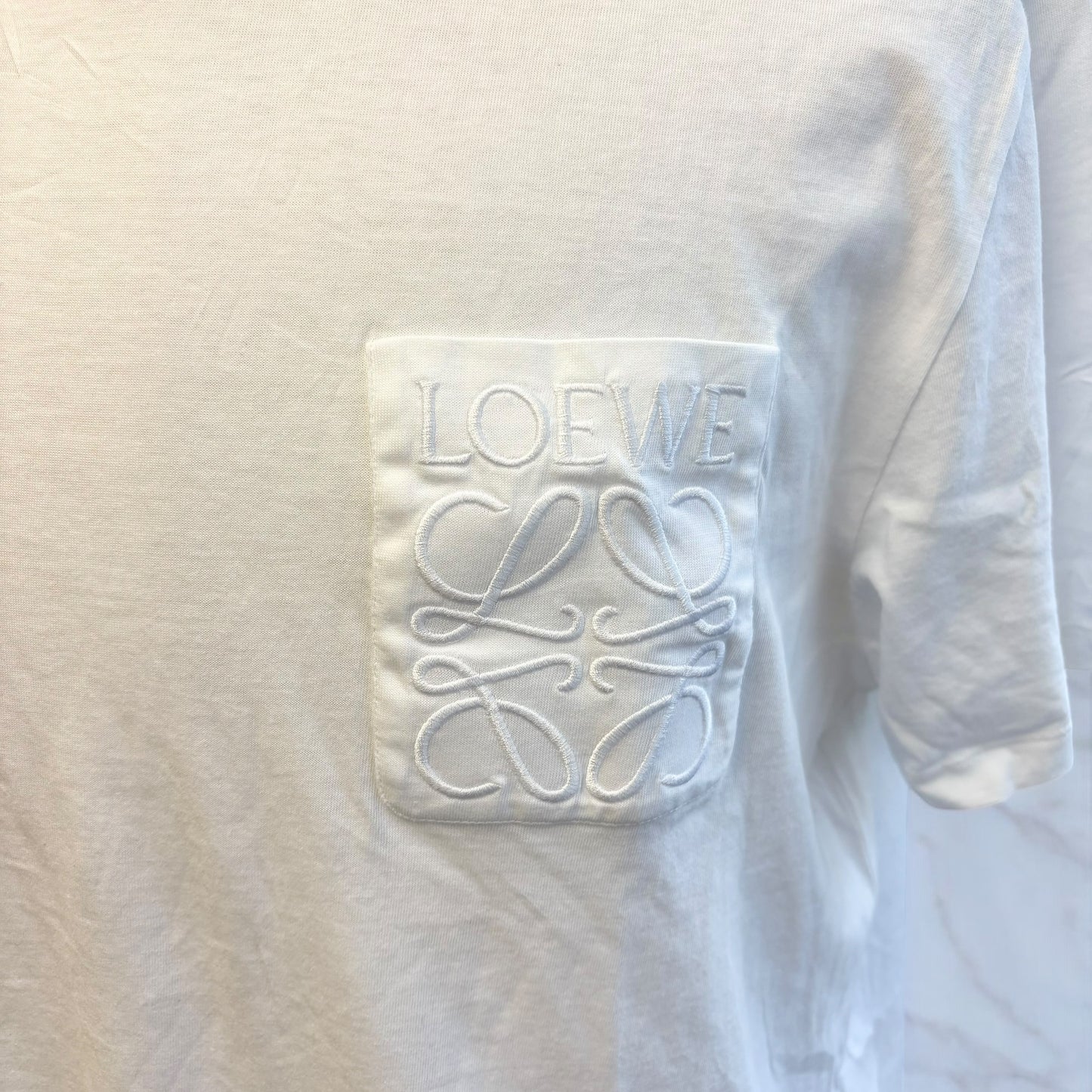 美品✨ロエベ アナグラム 胸ポケット Tシャツ ホワイト