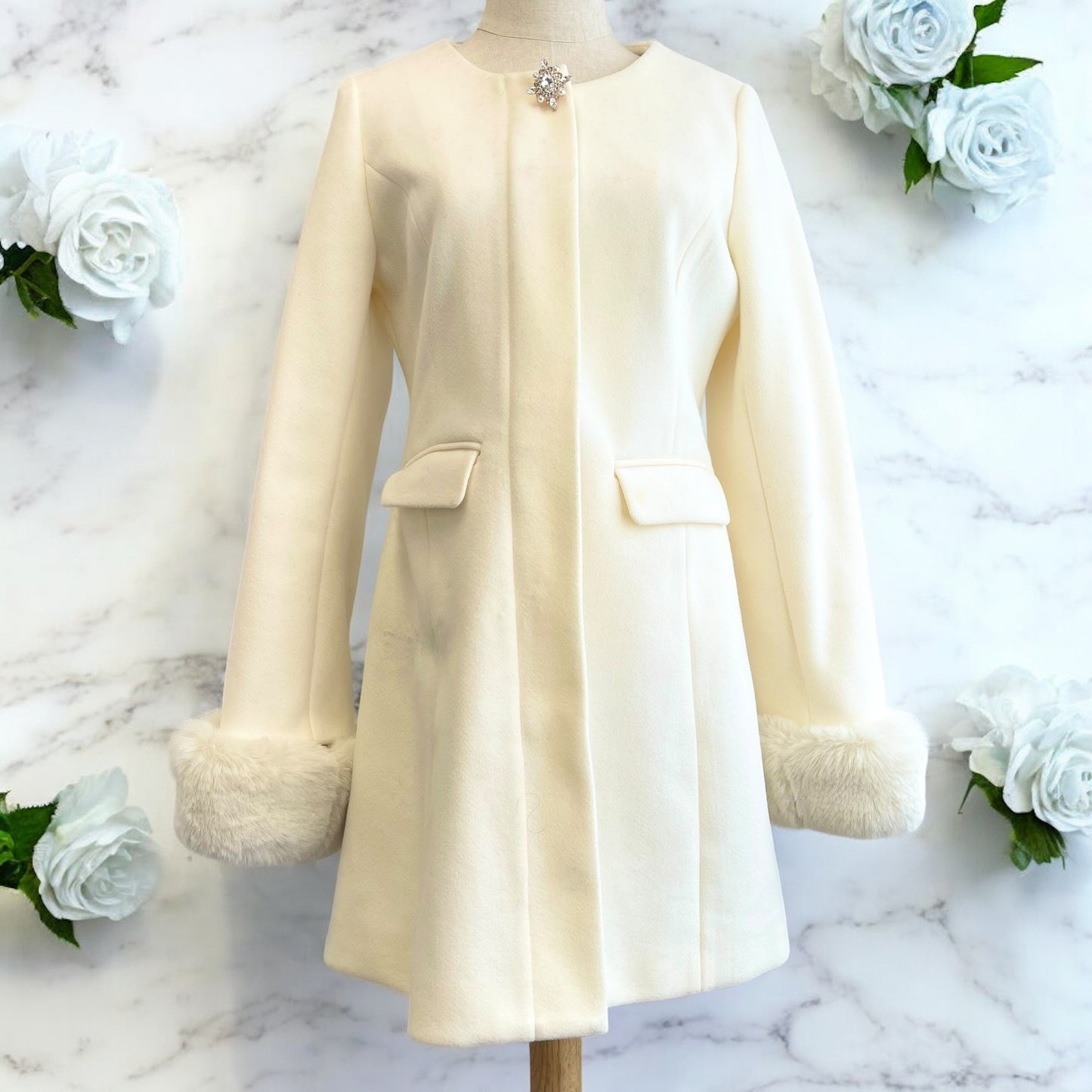 美品✨アンミール オリジナル ビジュー コート ホワイト