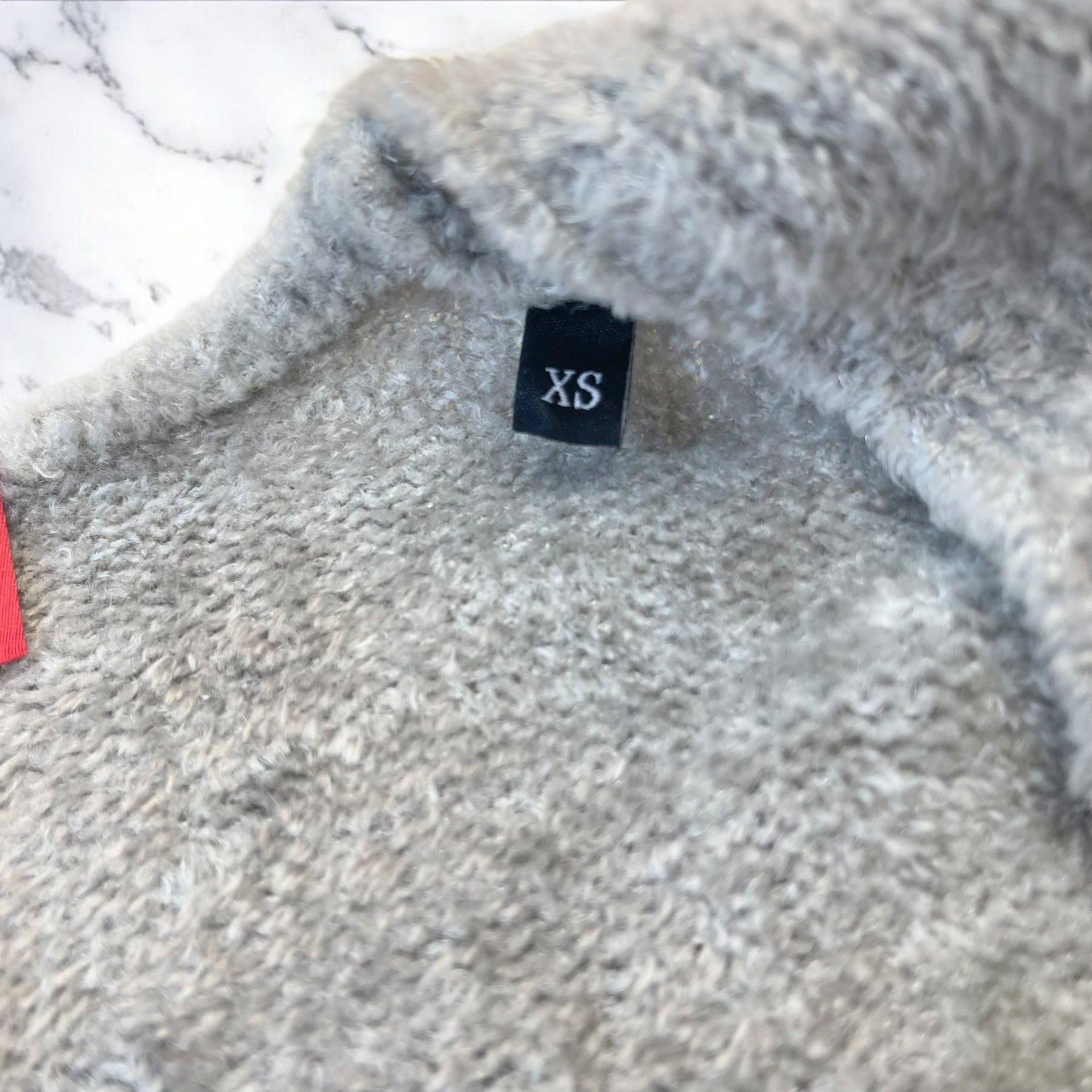 美品✨ディーゼル ロゴ金具 クロップド トップス グレー