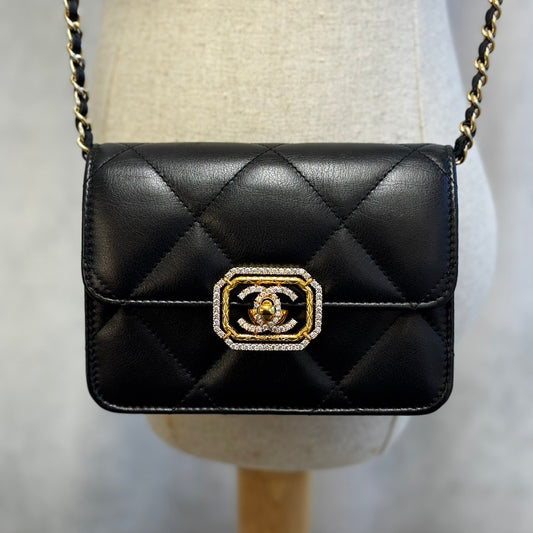 CHANEL マトラッセ ショルダーバッグ AS3720