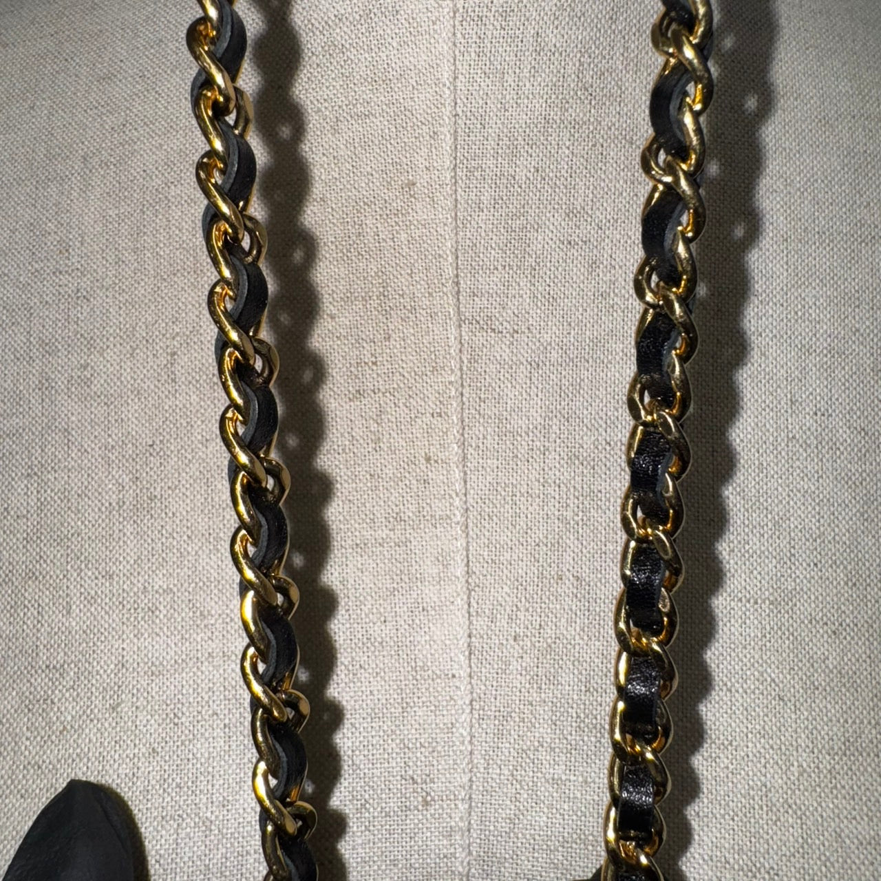 CHANEL マトラッセ ショルダーバッグ AS3720