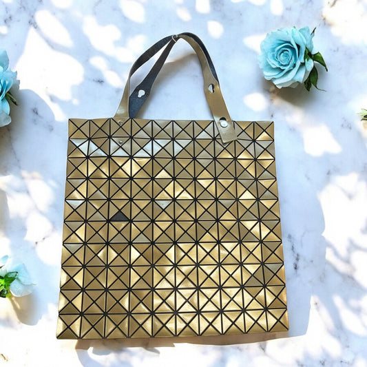 良品✨イッセイミヤケ バオバオ トートバック ゴールド